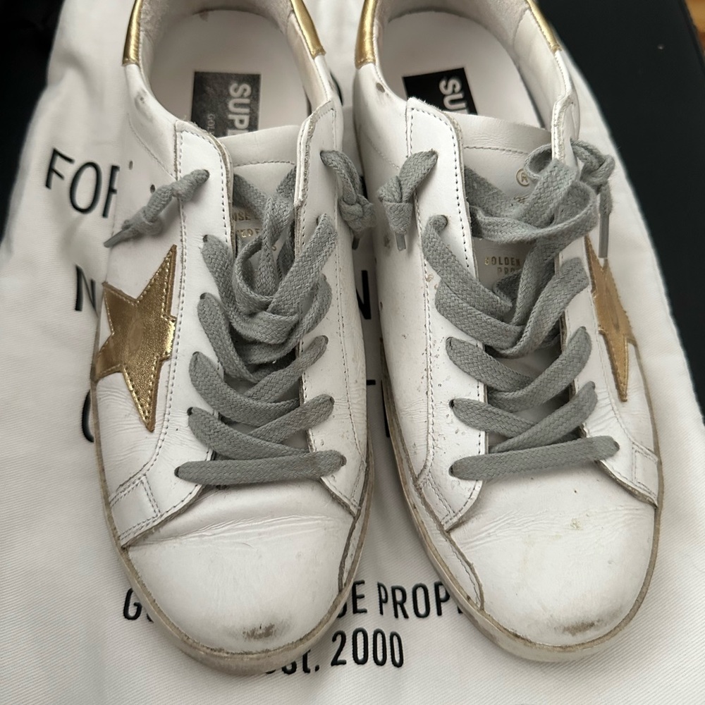 Golden Goose Sneaker
